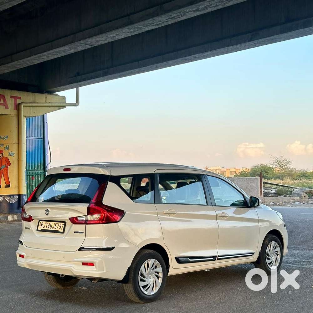 Maruti Suzuki Ertiga Vxi Shvs, 2023, Petrol