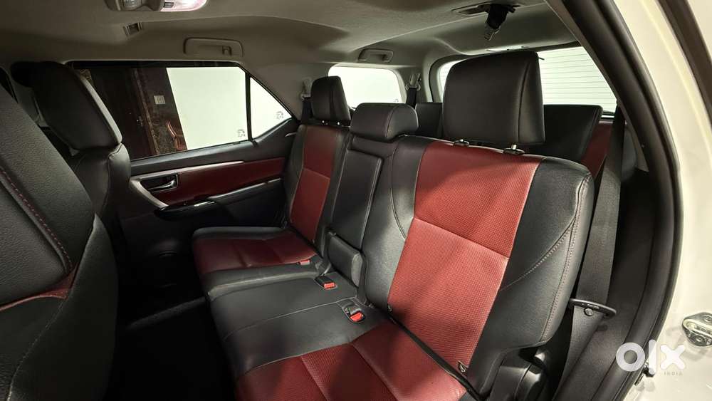 Toyota Fortuner Legender 4x2 At 2.8, 2022, Diesel