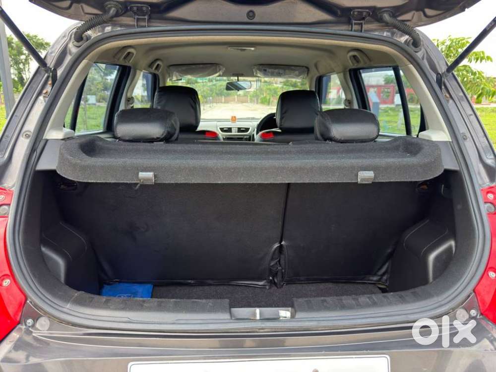 Maruti Suzuki Swift Vxi 1.2 Abs Bs-iv, 2017, Petrol