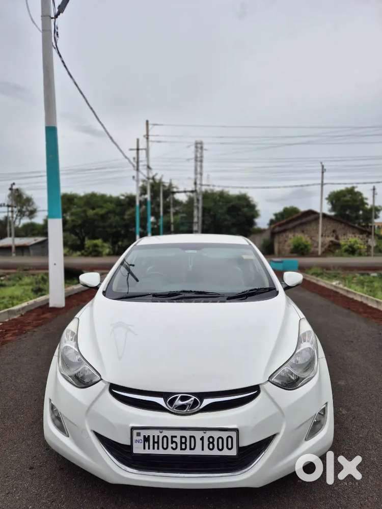 Hyundai New Elantra 2012