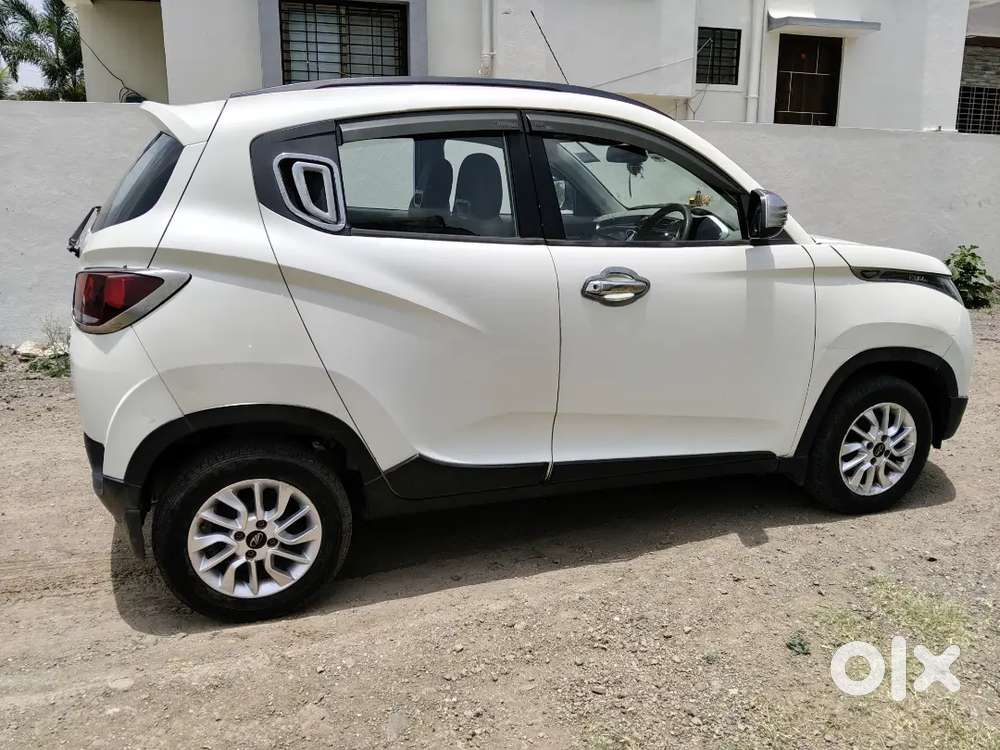 Mahindra Car