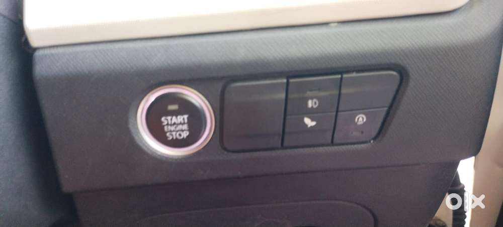 Tata Punch Creative Flagship Dual Tone Mt, 2022, Petrol