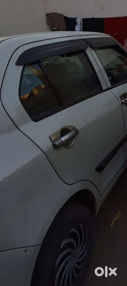 Maruti Suzuki Dzire 2018 Cng & Hybrids 70000 Km Driven