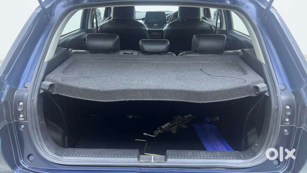 Maruti Suzuki Fronx Delta Plus 1.2l Ags, 2023, Petrol