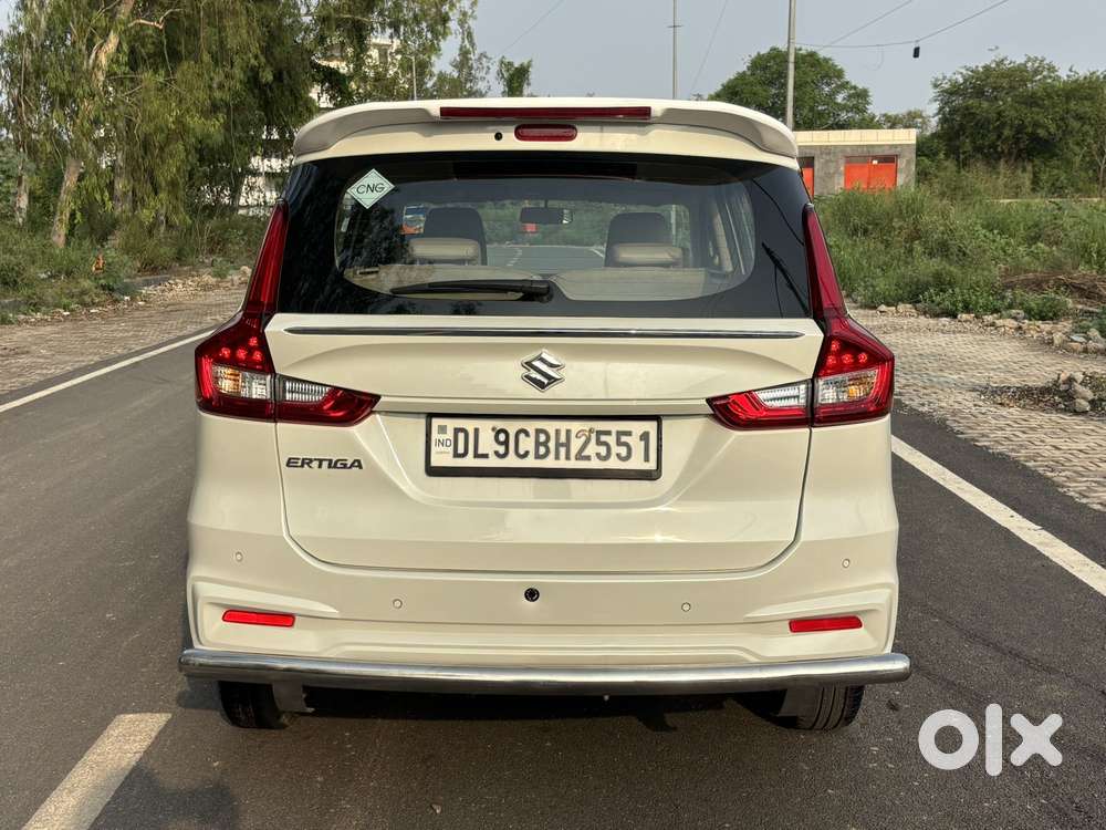 Maruti Suzuki Ertiga 1.5 Zxi Plus, 2025, Cng & Hybrids
