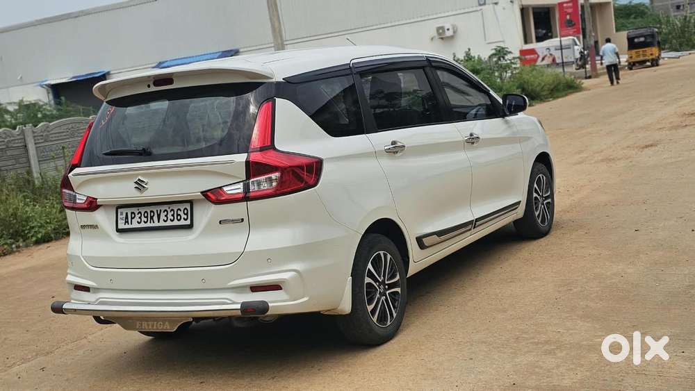 Maruti Suzuki Ertiga 1.5 Zxi Plus Shvs, 2023, Petrol