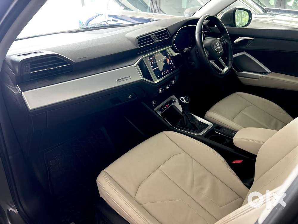 Audi Q3 40 Tfsi Premium Plus, 2023, Petrol