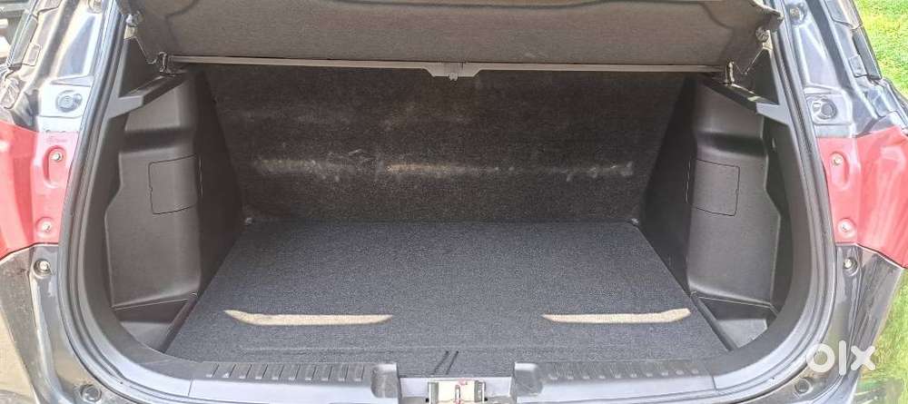 Maruti Suzuki Brezza 1.5 Vxi Smart Hybrid, 2021, Petrol