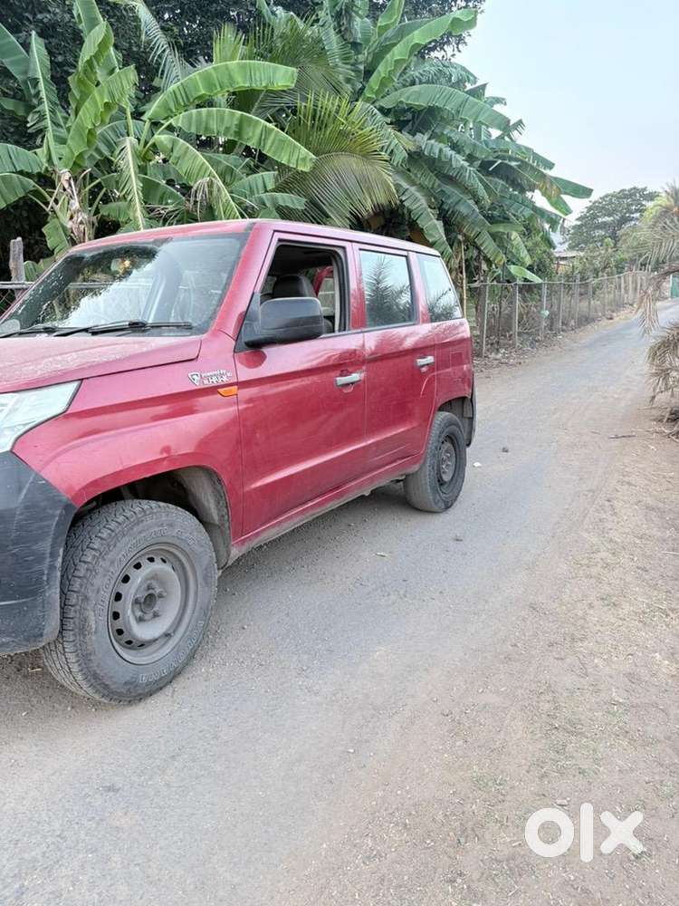 Mahindra Tuv 300 2015