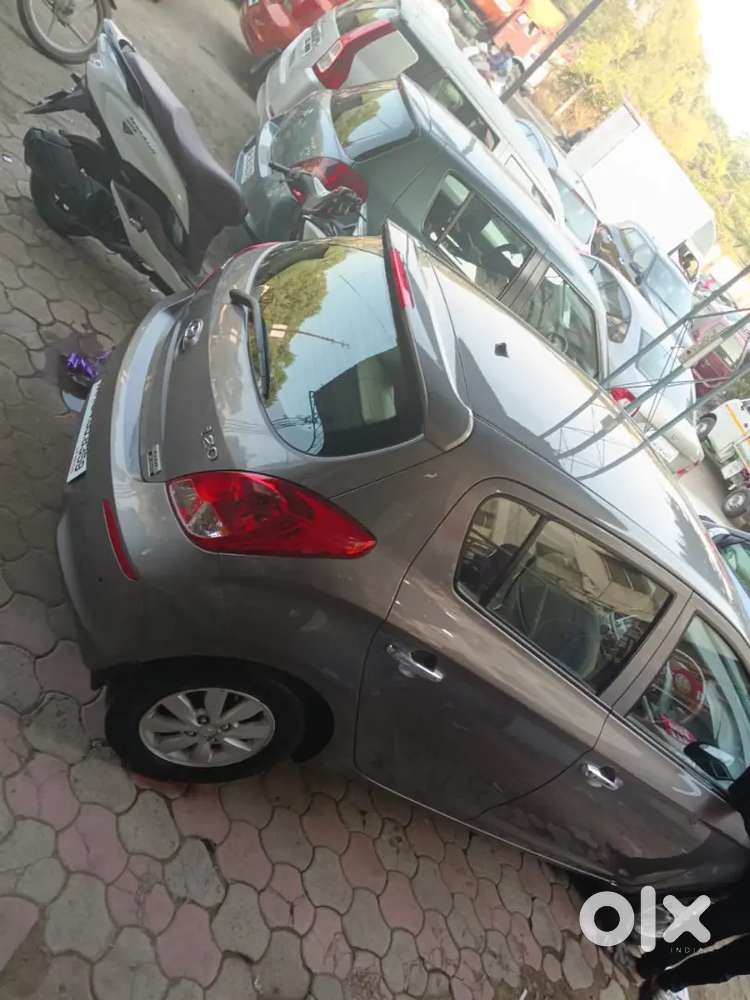 A Well Good Condition Car