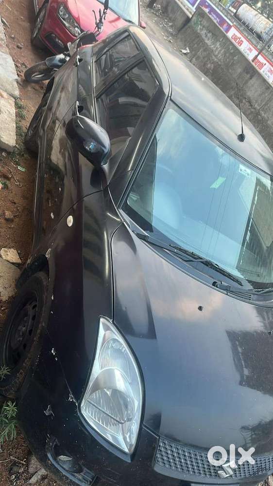 Maruti Suzuki Swift 2009 Diesel 140494 Km Driven