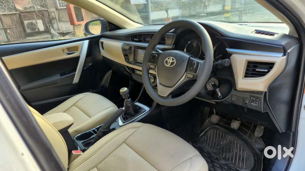 Toyota Corolla Altis 2013-2017 D-4d G, 2016, Diesel