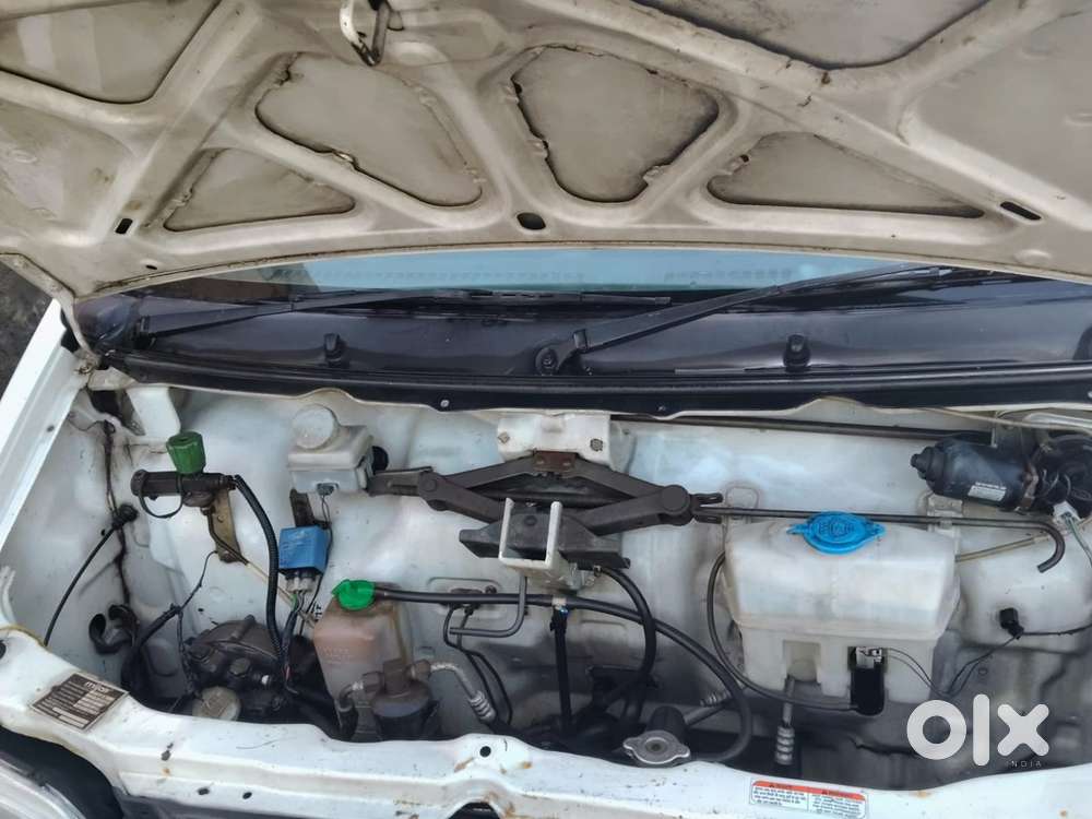 Maruti Eeco Hybrid 2012