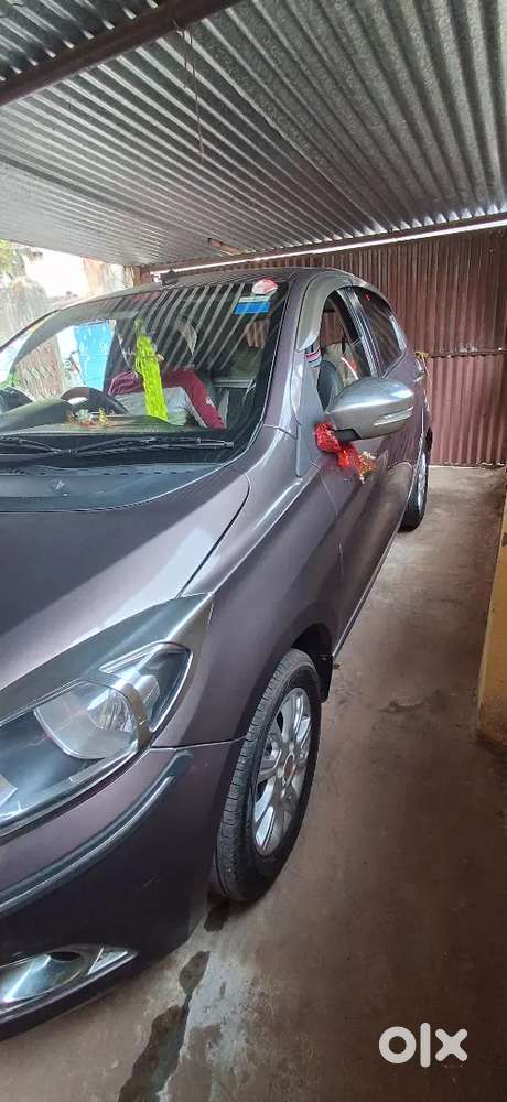 Tata Tiago 2016 Petrol 52000 Km Driven