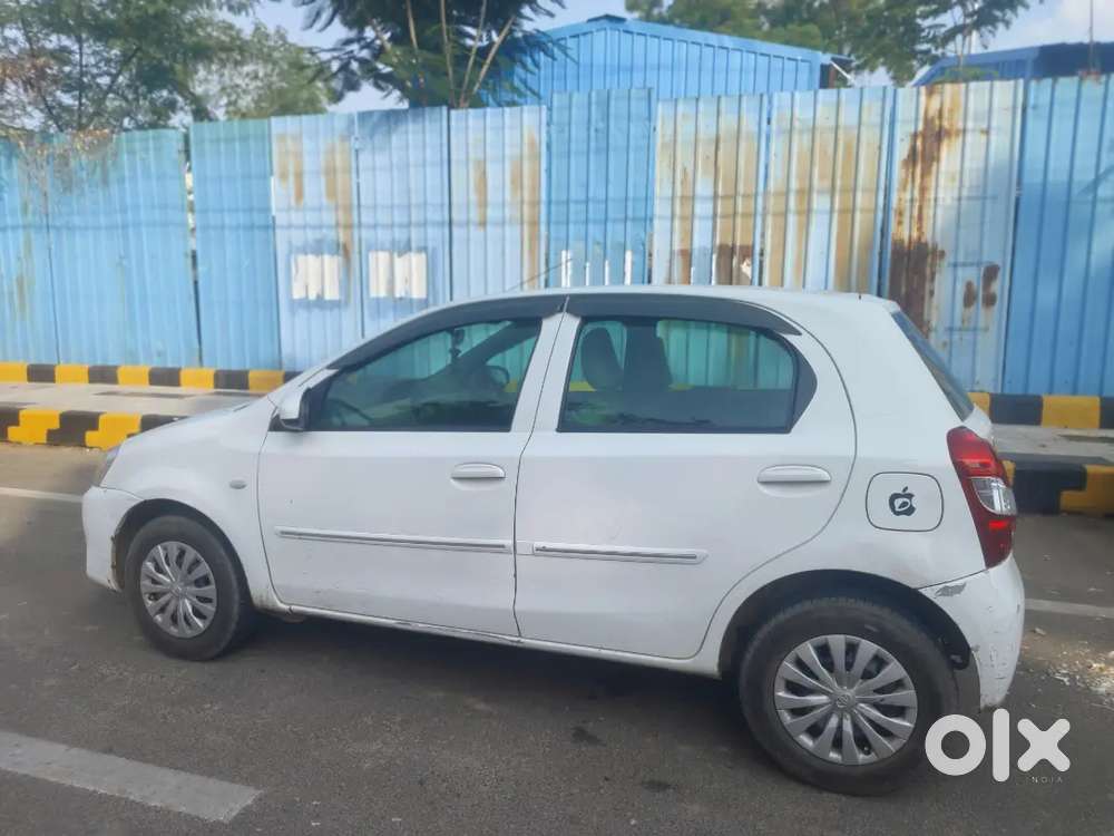 Toyota Etios Liva 2016