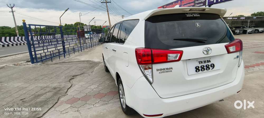 Toyota Innova Crysta 2.8 Z, 2016, Diesel