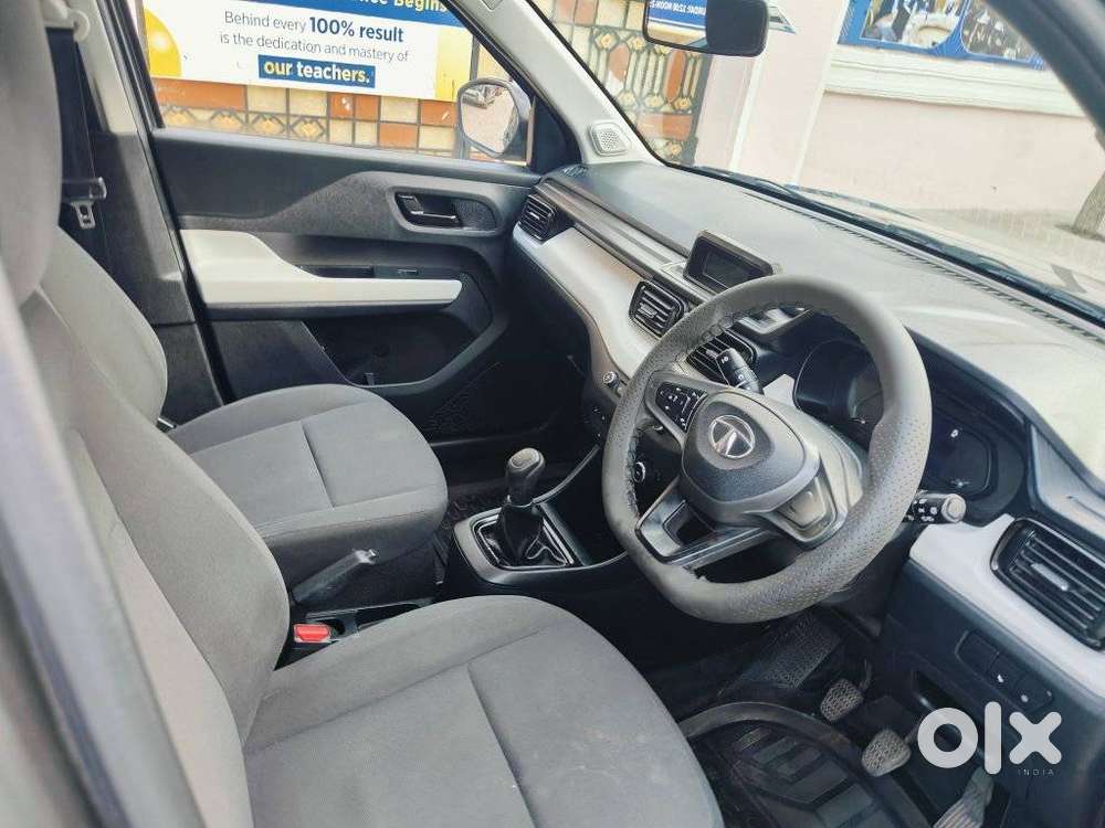 Tata Punch Pure, 2023, Petrol