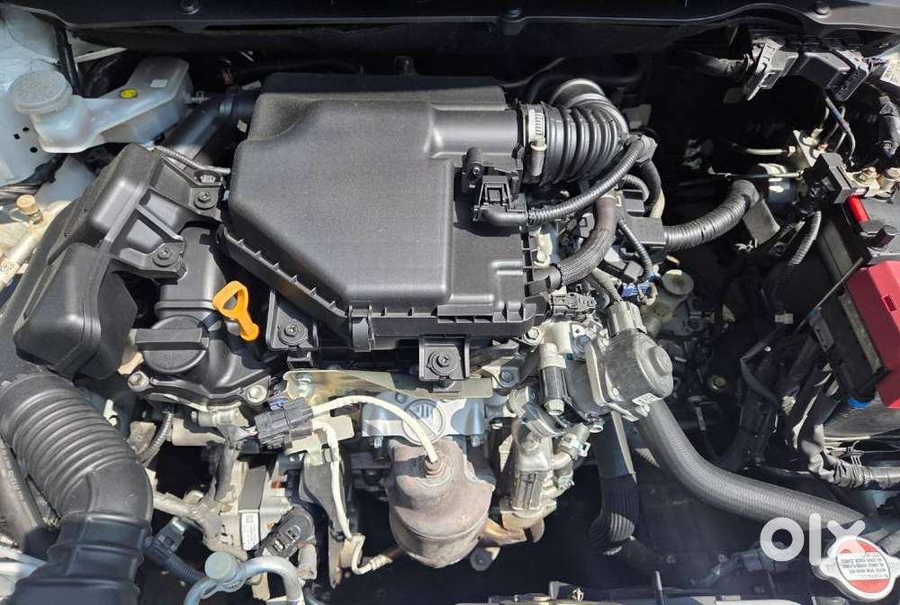 Maruti Suzuki Swift Zxi Plus, 2025, Petrol