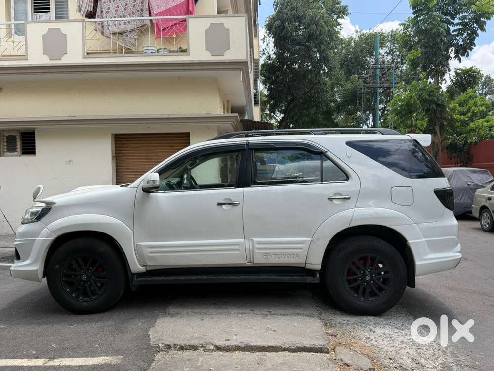 Toyota Fortuner 2013 Diesel Well Maintained