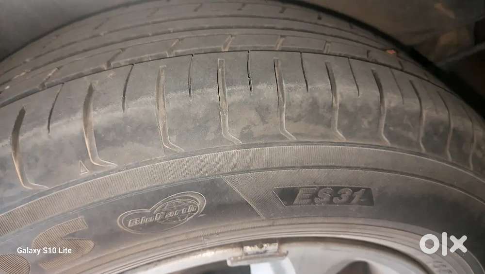 Passing 2027 Tak...90%  Tyer  2 Airbag Good Condition Cng