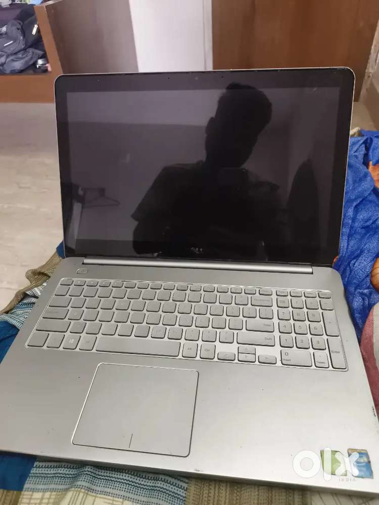 4th generation i7 dell  touch screen laptop 2020
