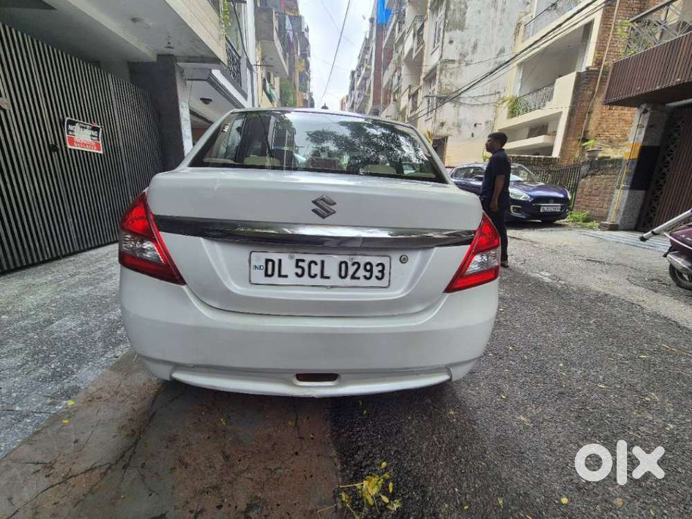 Maruti Suzuki Swift Dzire 1.2 Vxi Bsiv, 2015, Cng & Hybrids