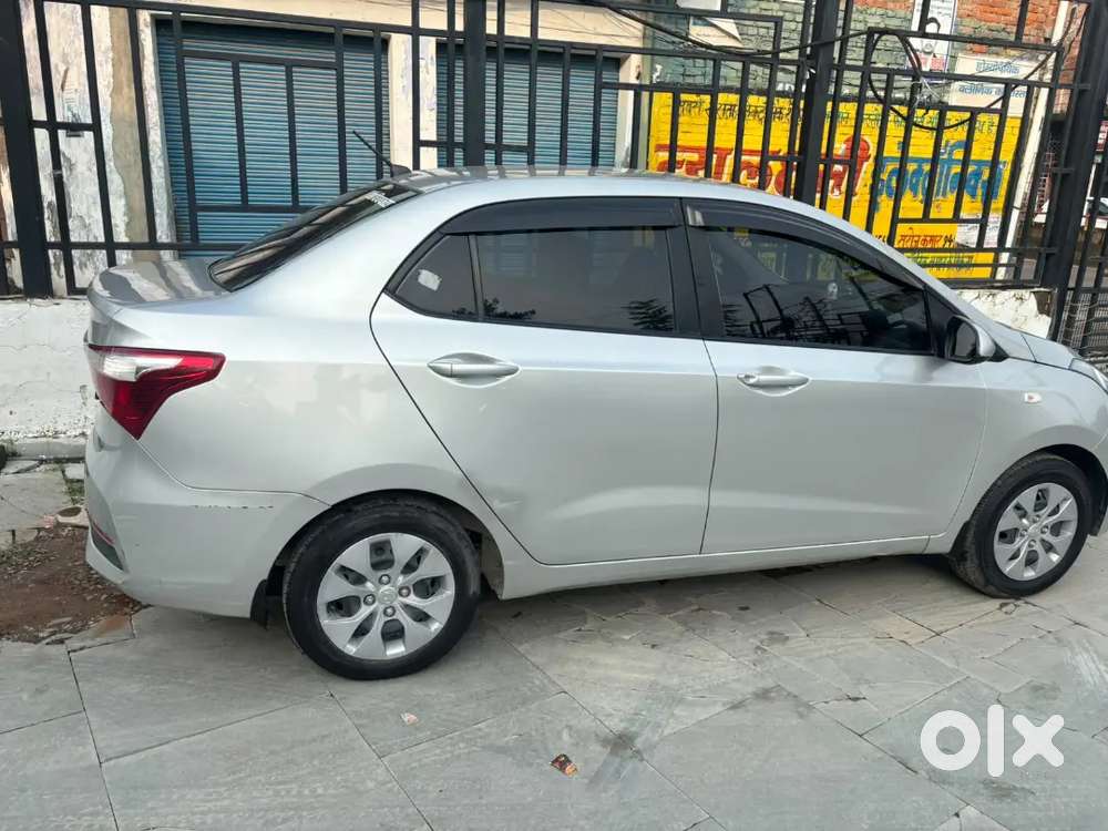 Hyundai Xcent 2017 Petrol
