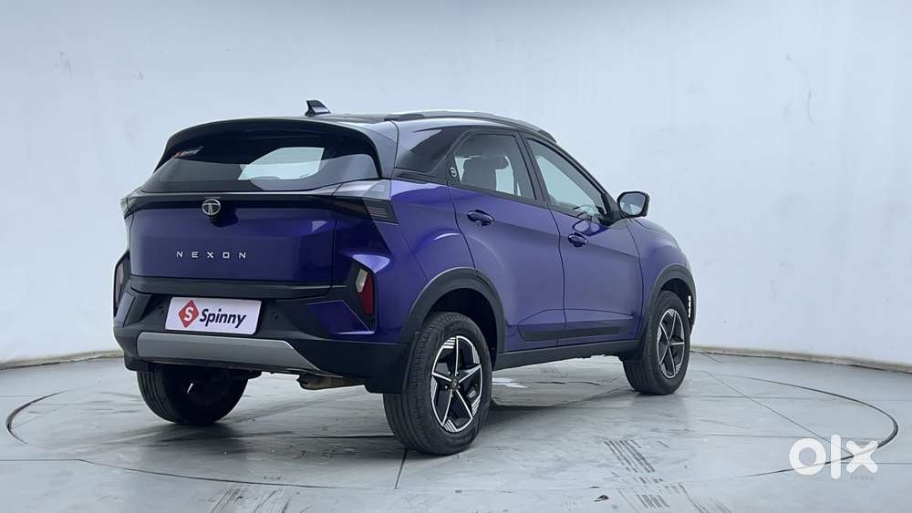 Tata Nexon Fearless Plus S Purple 1.2 Revotron Petrol 7dca Dual Tone..