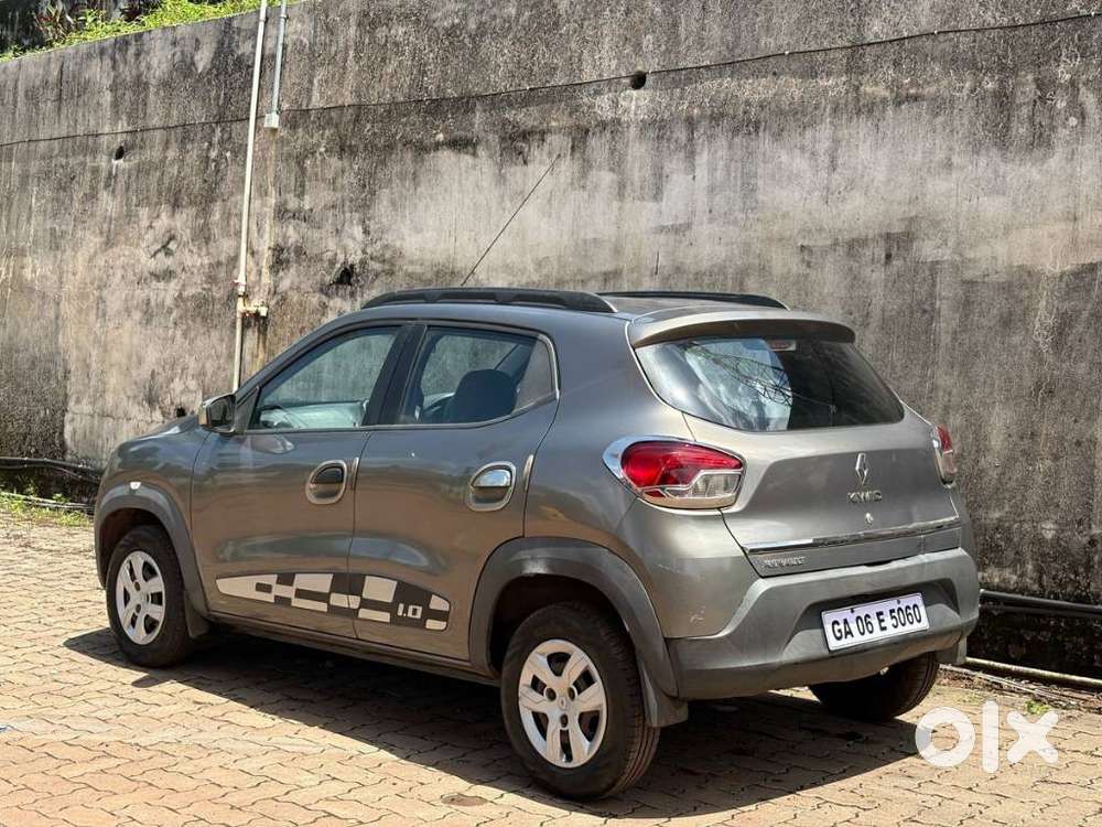 Renault Kwid 1.0 Rxt 02 Anniversary Edition, 2016, Petrol