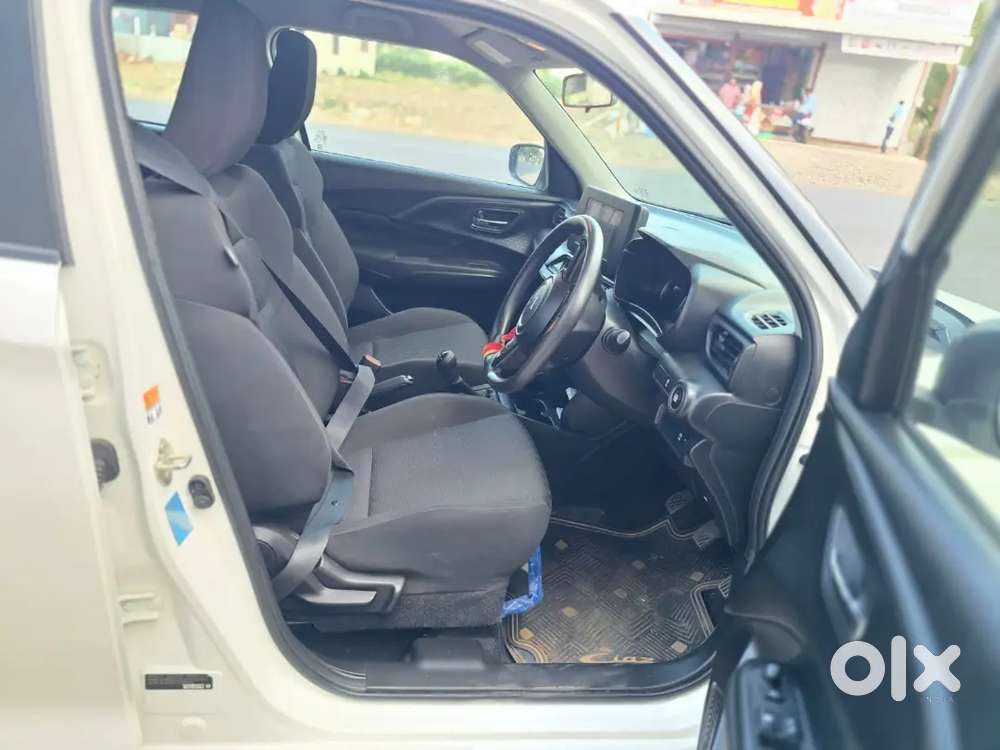 Maruti Swift Petrol 2025