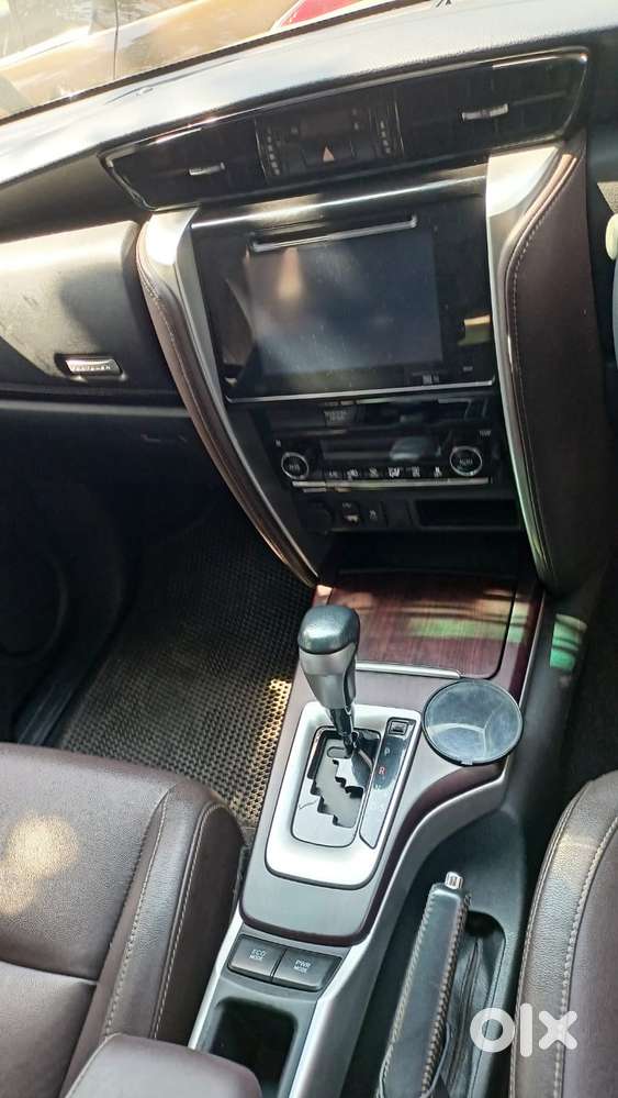 Toyota Fortuner 3.0 4x2 Automatic, 2016, Diesel