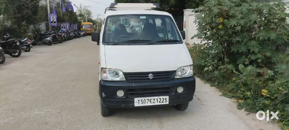 Maruti Suzuki Eeco 2016 Petrol Well Maintained
