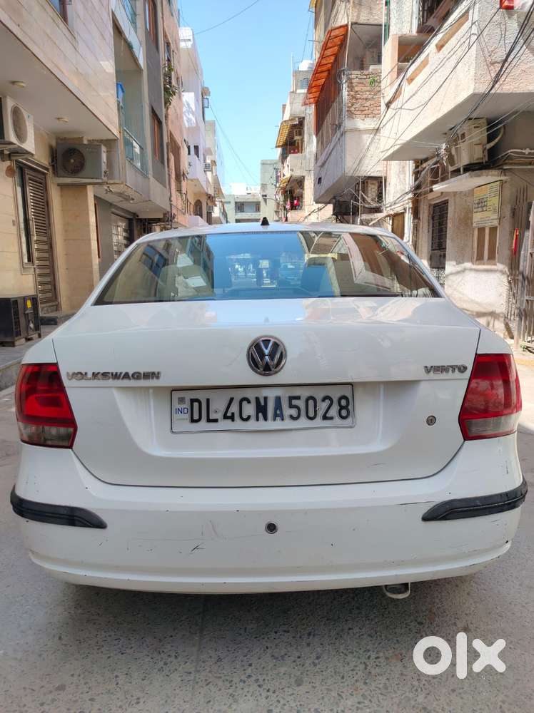 Volkswagen Vento 2010-2013 Petrol Comfortline, 2011, Petrol