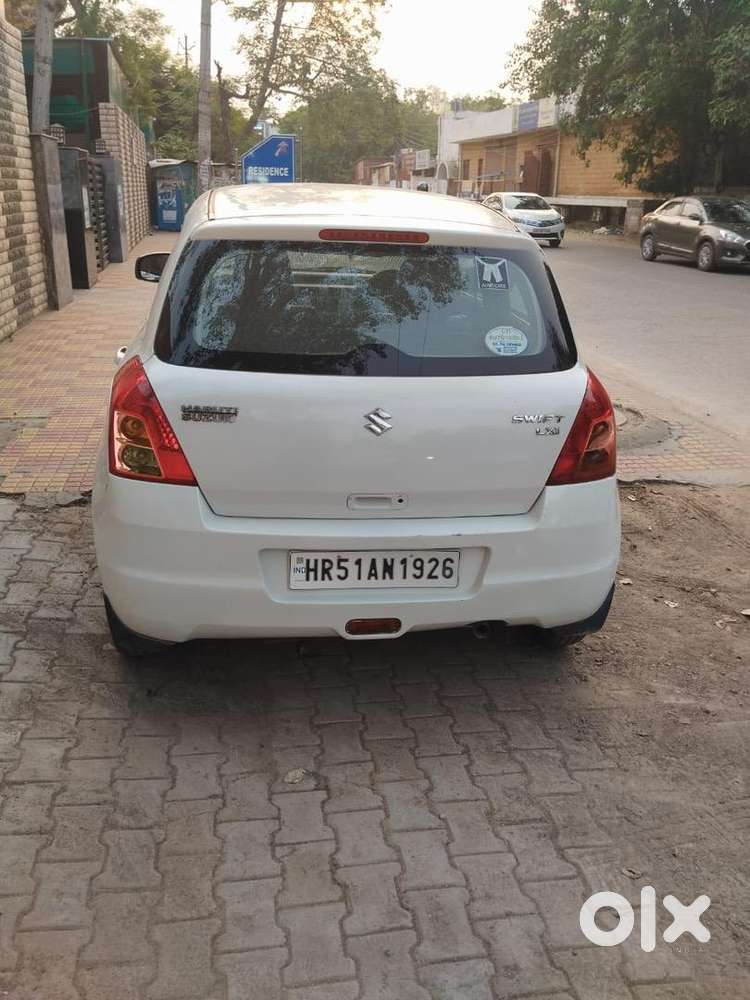 Maruti Suzuki Swift 2011 Cng & Hybrids Good Condition