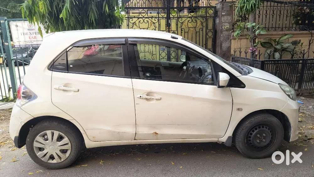 Honda Brio 2012 Petrol Well Maintained