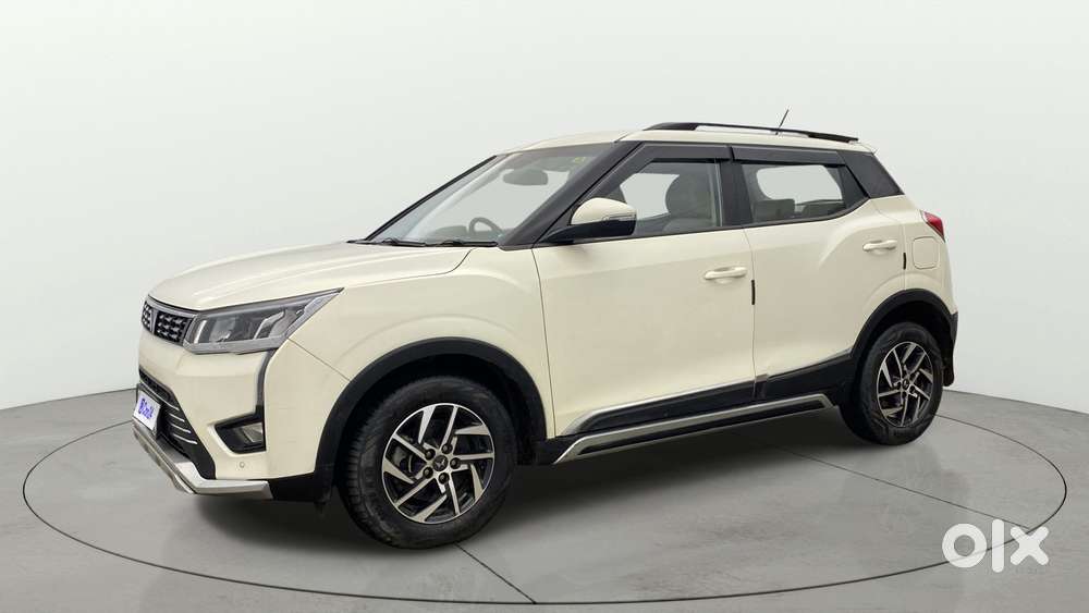 Mahindra Xuv300 W8 Option, 2023, Petrol