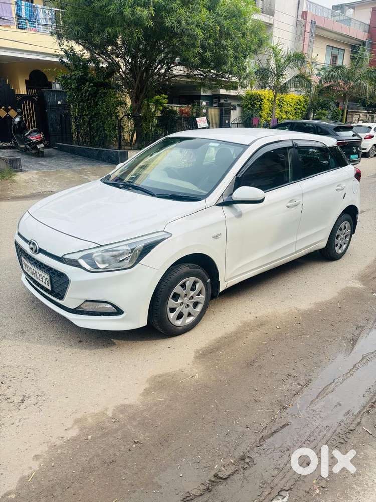 Hyundai I20 Magna 1.2 Mt, 2017, Petrol