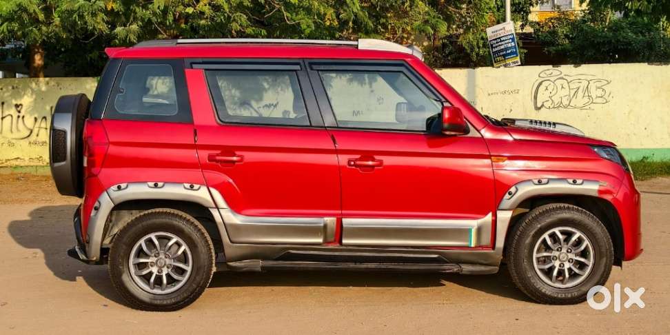 Mahindra Tuv 300 T10, 2018, Diesel