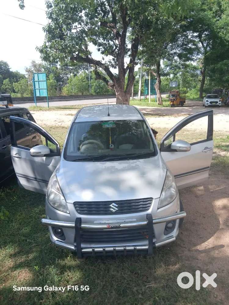 Maruti Suzuki Ertiga 2012