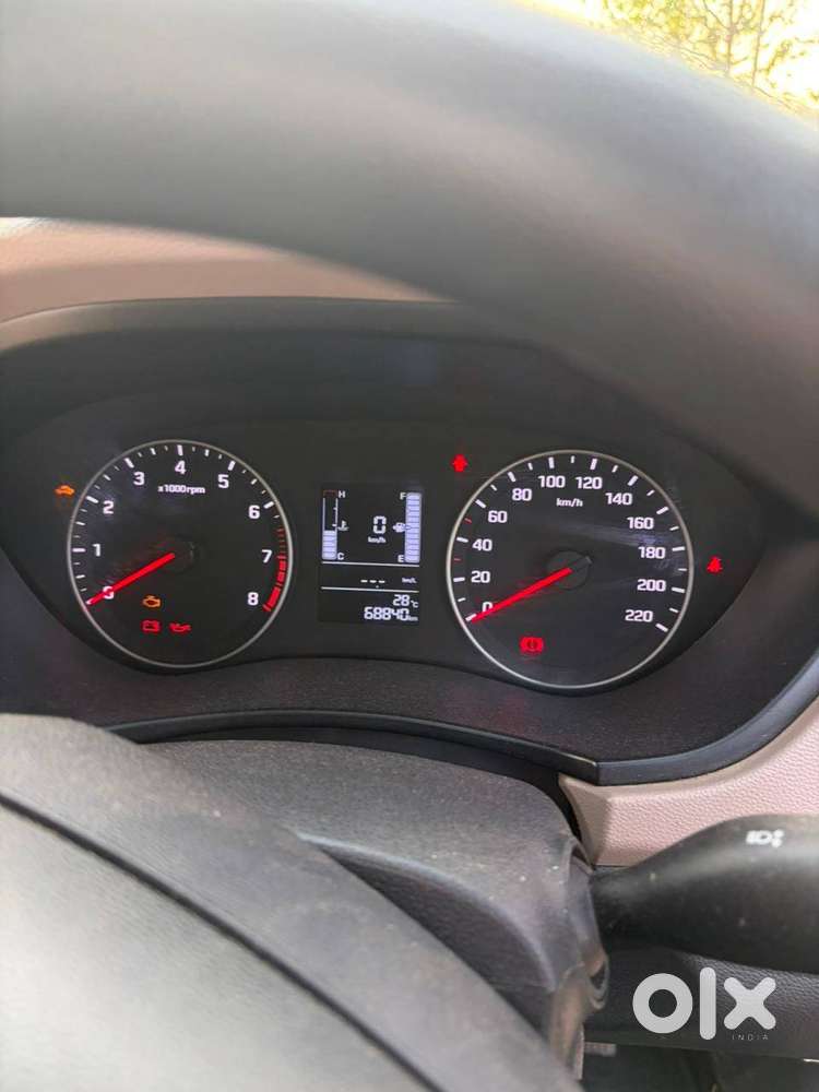 I20 Hundai Magna Executive Vtvt Bsiv Car 69000 Km Driven