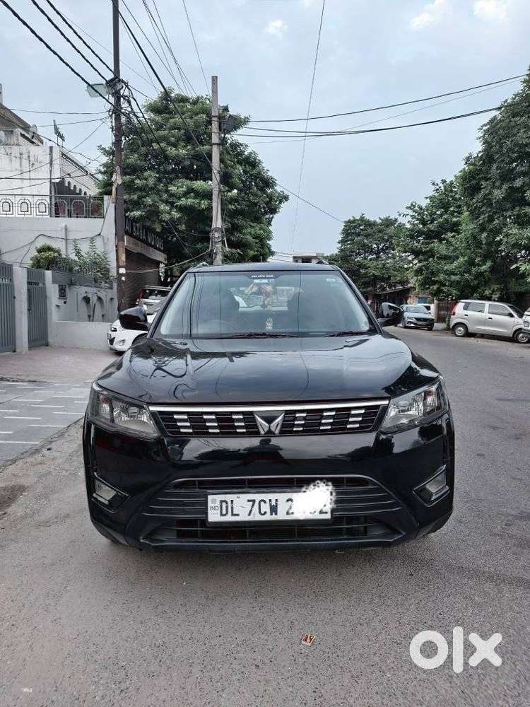 Mahindra Xuv300 W6, 2024, Petrol