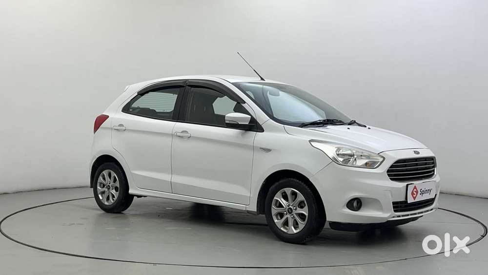 Ford Figo Petrol Titanium, 2016, Petrol