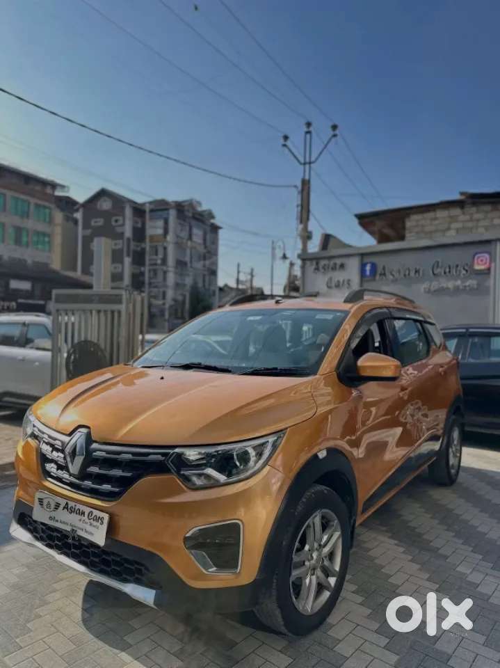 Renault Triber Rxz, 2020, Petrol