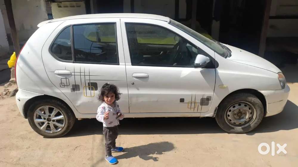 1st Ownar Good Condition New Betry New Insurance 4pawar Windo