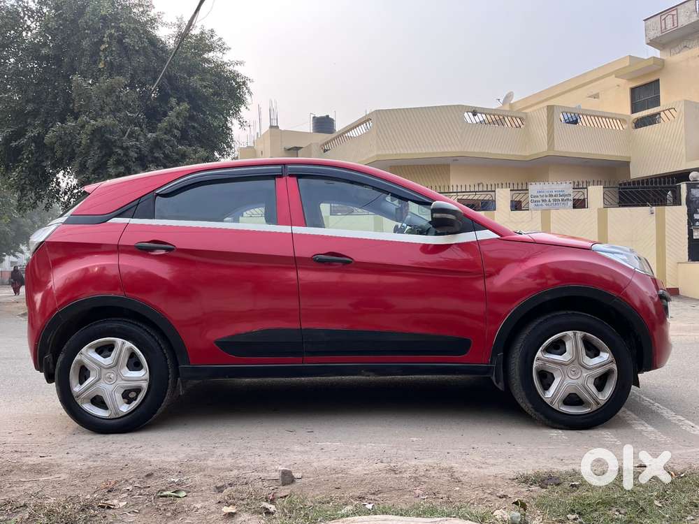 Tata Nexon Kraz Plus, 2018, Cng & Hybrids