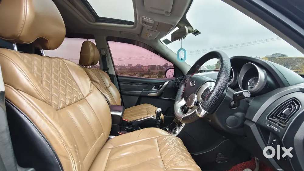 Mahindra Xuv500 2.2 W11 2018