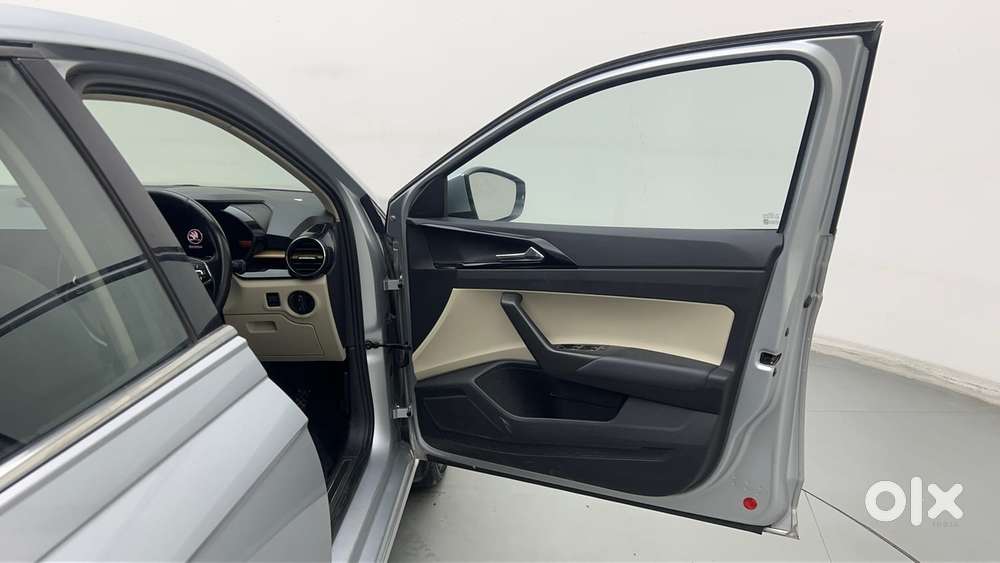 Skoda Slavia Style 1.5l Tsi Dsg, 2022, Petrol