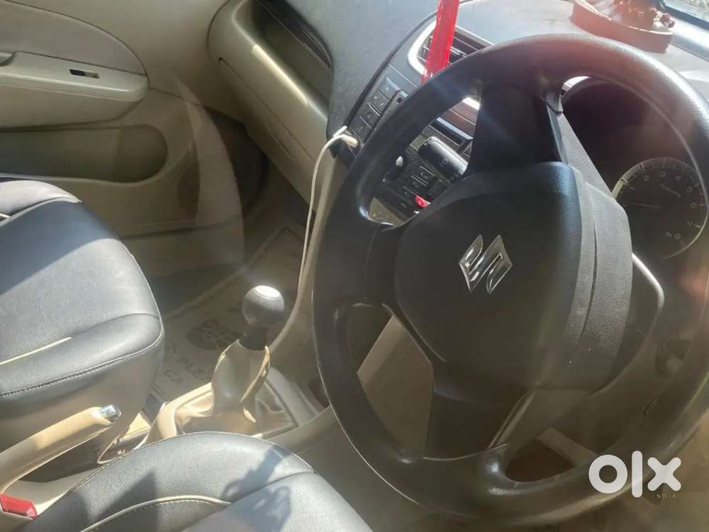 Maruti Suzuki Swift Dzire 2013 Cng & Hybrids 90000 Km Driven