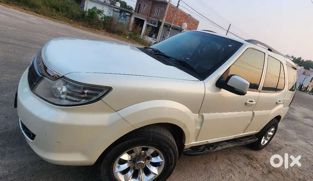 Tata Safari Storme Modal- 2013 Ok Condition Bumper To Bumper Original