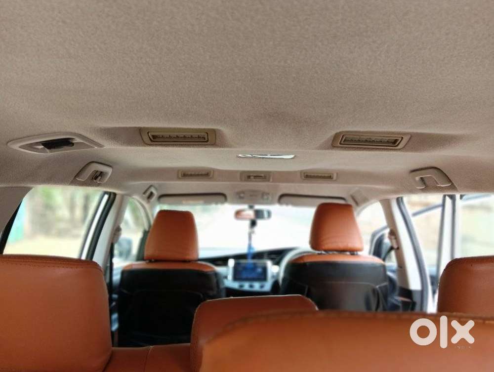 Toyota Innova Crysta 2.4 G Mt 8s, 2018, Diesel